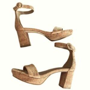 Bernardo Carla Platform Sandal 7